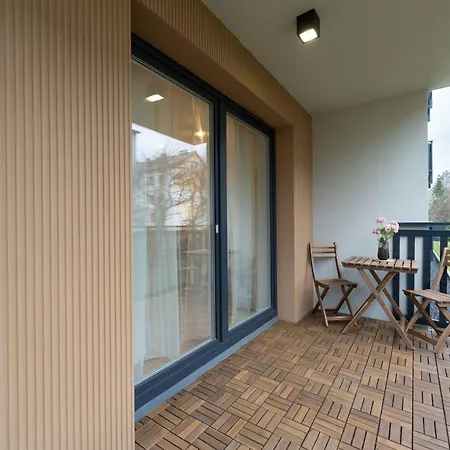 Na Lakach W Centrum Ustronia