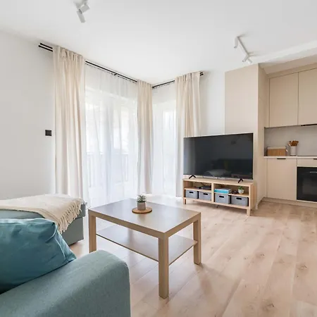 Na Lakach W Centrum Ustronia *