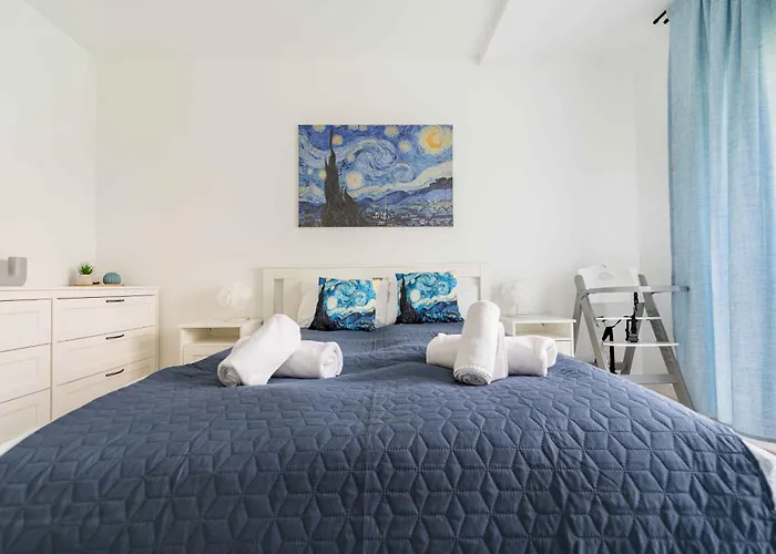 Na Lakach W Centrum Ustronia *