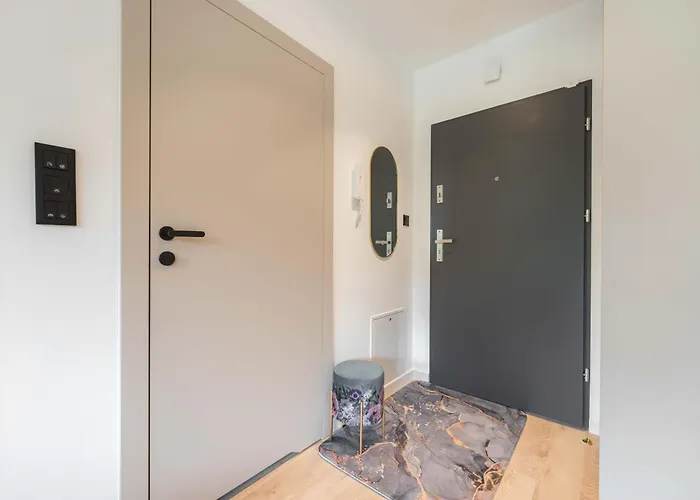 Na Lakach W Centrum Ustronia